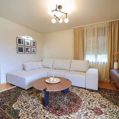 Apartman Hill